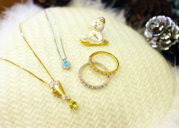 ジュエリーショップ Carinoカリーノ とことこ湘南