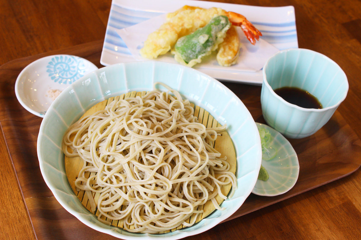 ｢初めてのそば打ち体験｣★おいしい天ぷら付き★＠湘南・茅ヶ崎「創作そば なぁる」