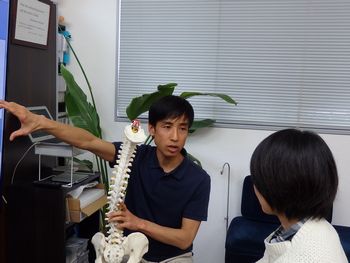 カイロプラクティックはボキボキするのもの 痛いもと思ってませんか とことこ湘南 カイロプラクティックはボキボキするのもの 痛いもと思ってませんか とことこ湘南