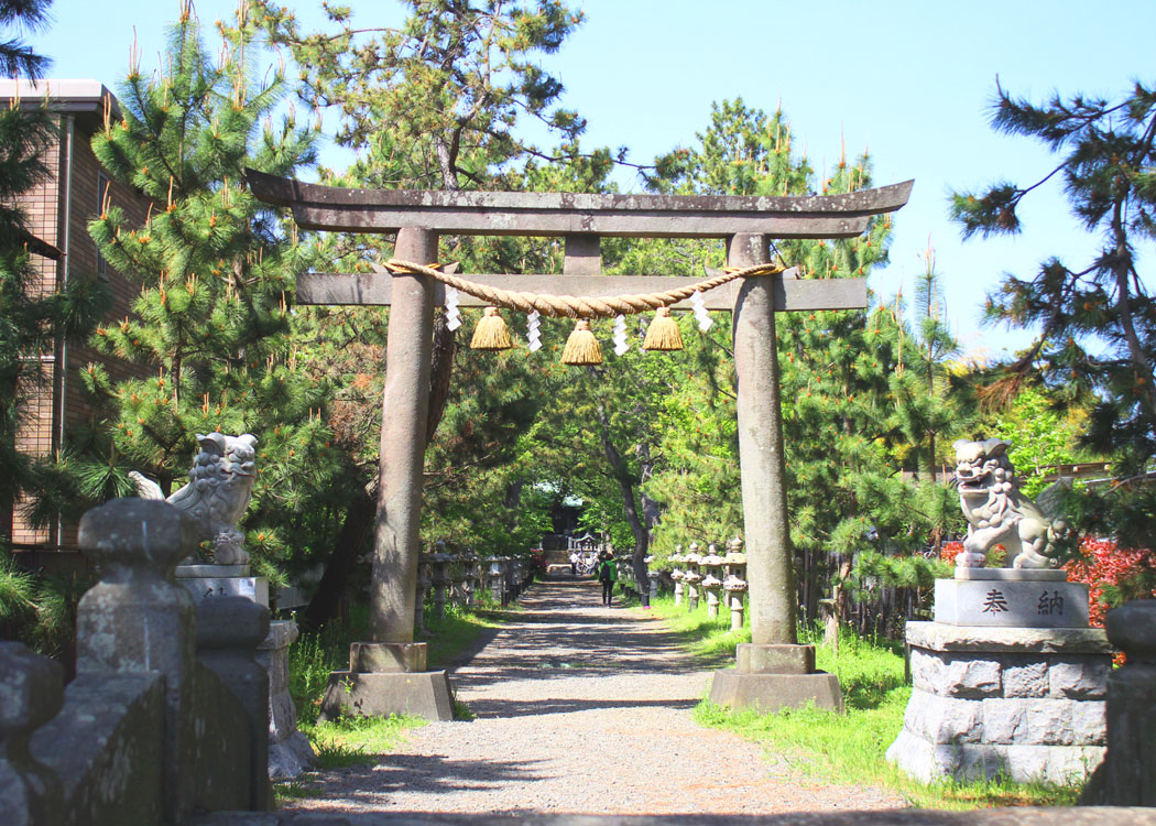 鶴嶺八幡宮