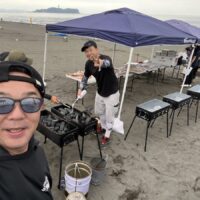 オーナーも設営に参戦しております