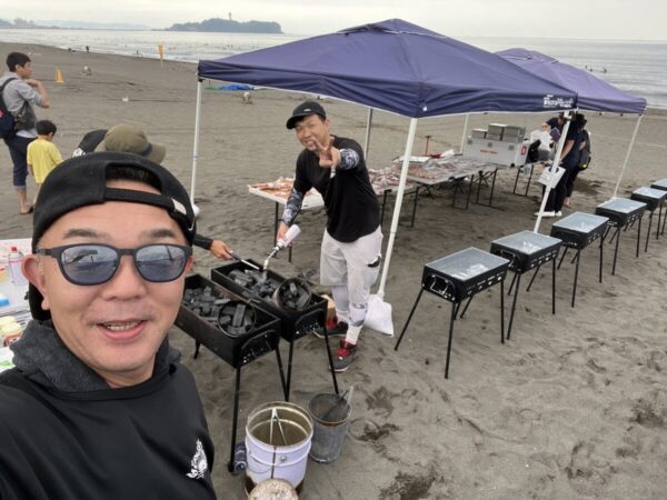 オーナーも設営に参戦しております