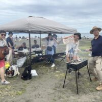 ノリノリでBBQ