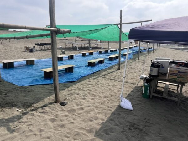 完璧な地引仕様の設営