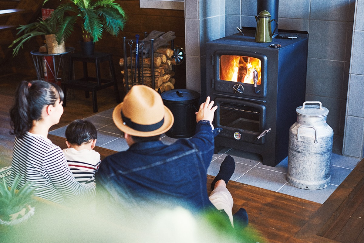 【BESS藤沢】今季初着火!ログハウスで薪ストーブ体験