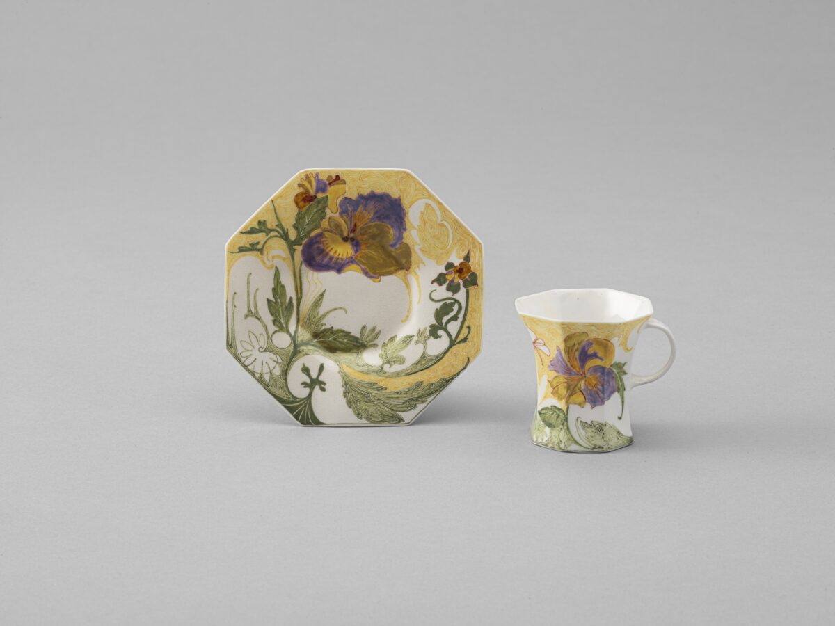 【東京・日本橋】特別展 岐阜県現代陶芸美術館コレクション　ティーカップ・メリーゴーラウンド　ヨーロッパ陶磁にみるモダンデザイン100年(三井記念美術館)