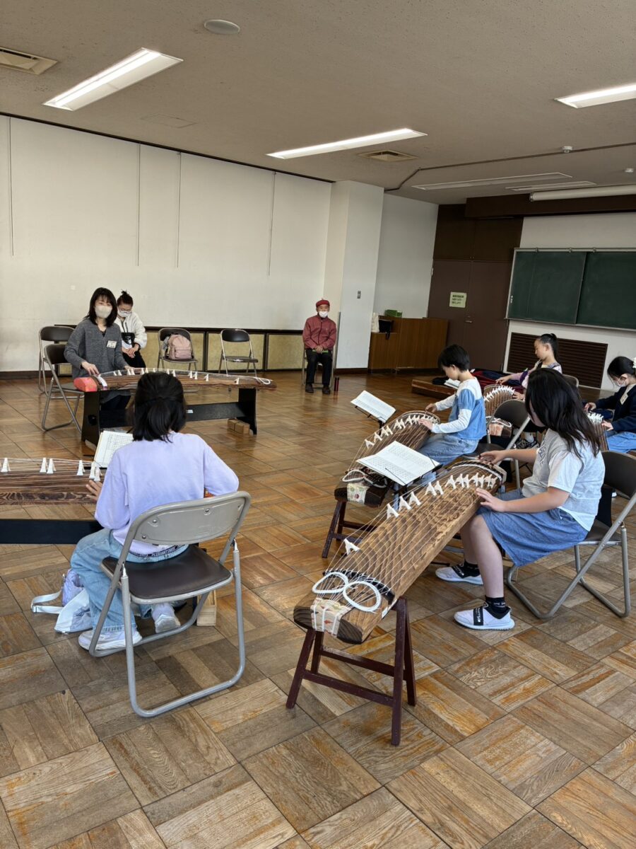 はじめての琴体験教室後記 - とことこ湘南